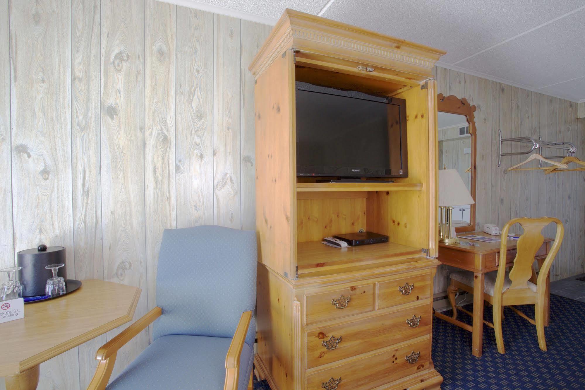 The Vista Motel Gloucester Bagian luar foto